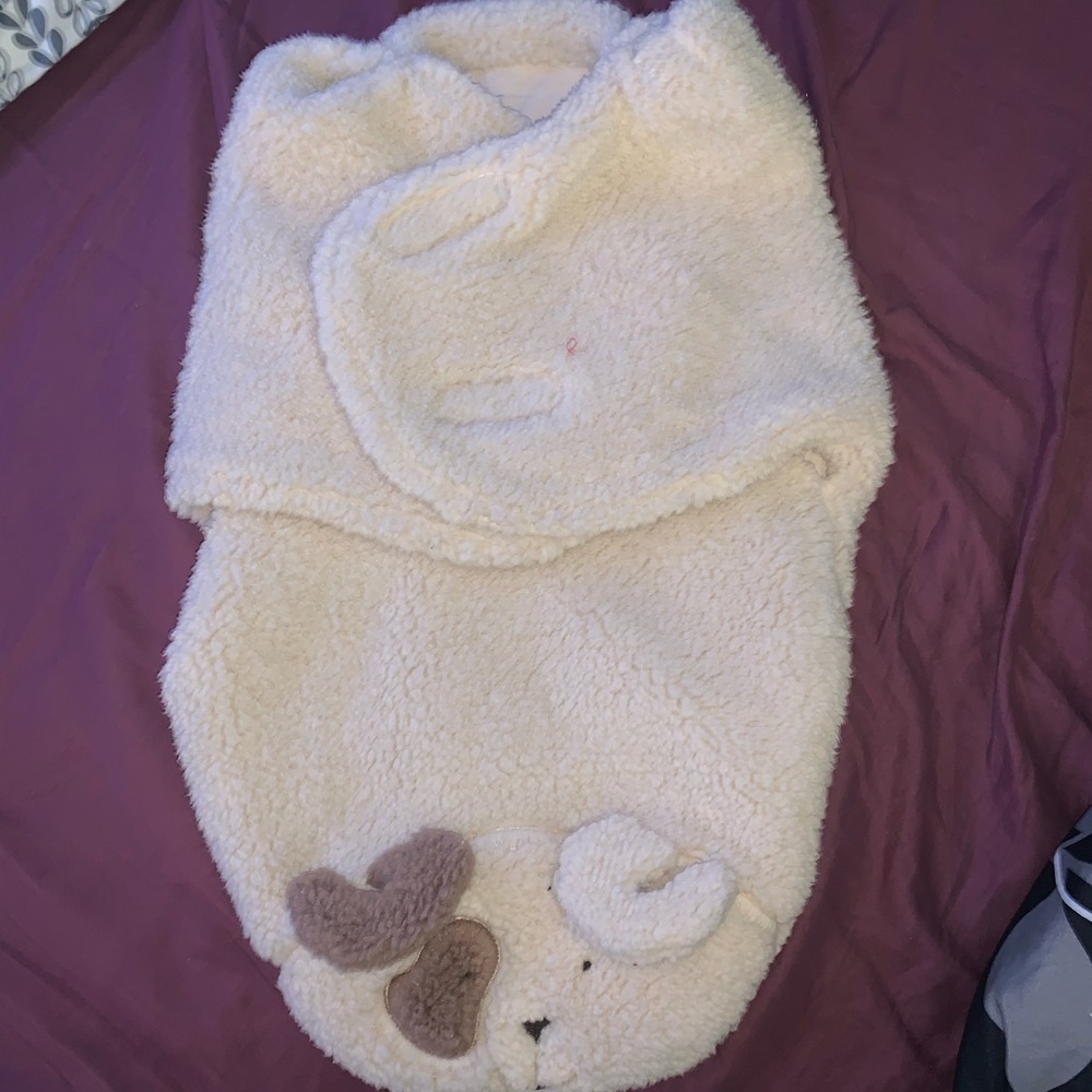 Baby swaddle